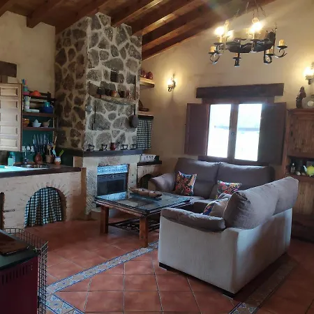 Refugio Con Casitas Infantiles Zamora Exterior photo