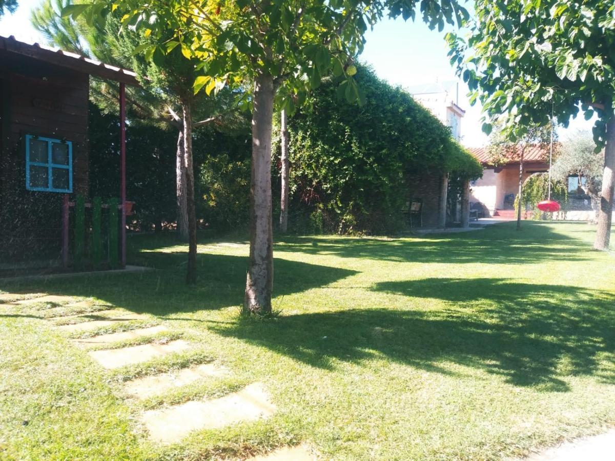 Refugio Con Casitas Infantiles * Zamora